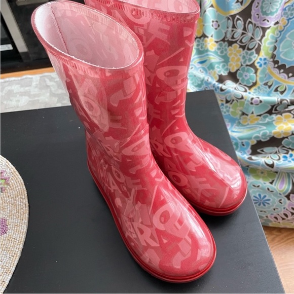 Ferragamo rain shoes - Picture 2 of 6